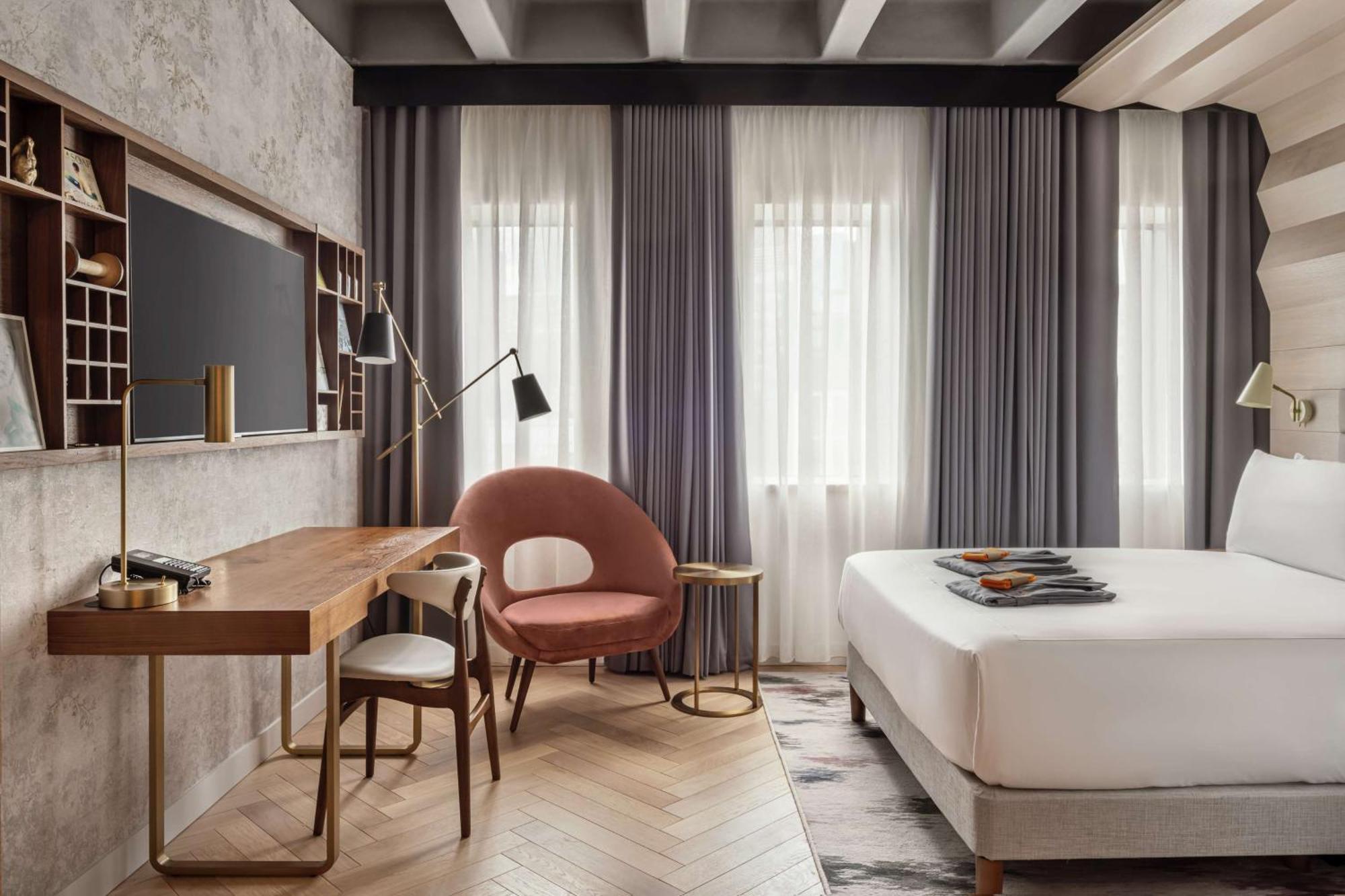 Canopy By Hilton 4* Londres