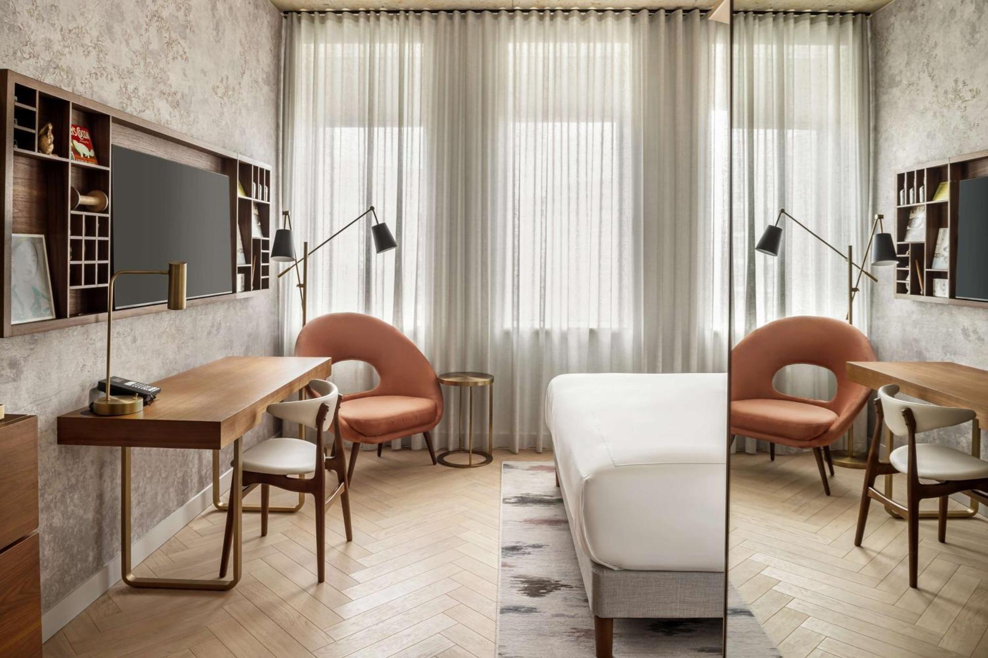 Canopy By Hilton 4* Londres
